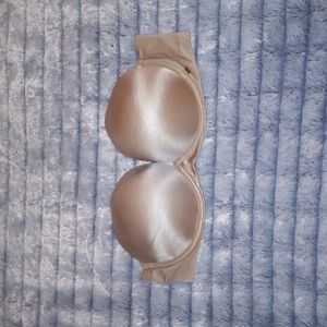 Victoria's Secret Very Sexy strapless Nude Bra
